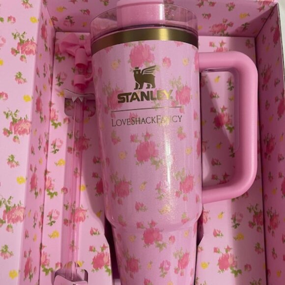 Stanley 1913 x LoveShackFancy Quencher H2.0 Flowstate™ Tumbler | 30 OZ - Picture 7 of 8